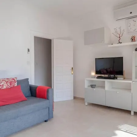 Apartment 020 - Relaxing Sea View With Private Balcony *