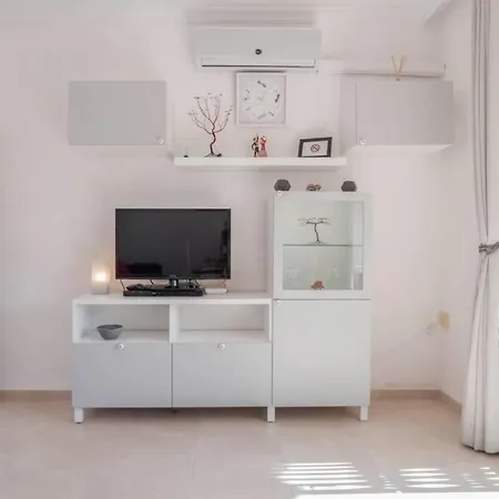 Apartment 020 - Relaxing Sea View With Private Balcony